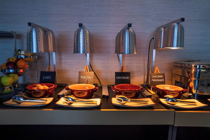Dining 86 of 131