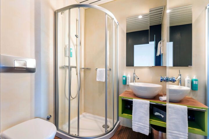 Clean Restrooms