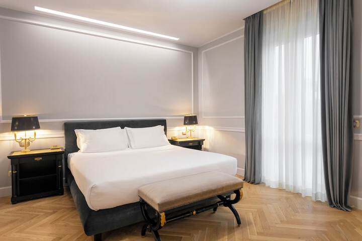 Room 30 of 145