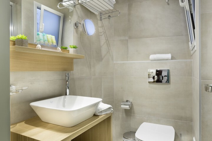 Bath Amenities