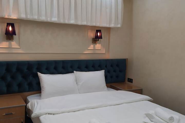 Room 14 of 111