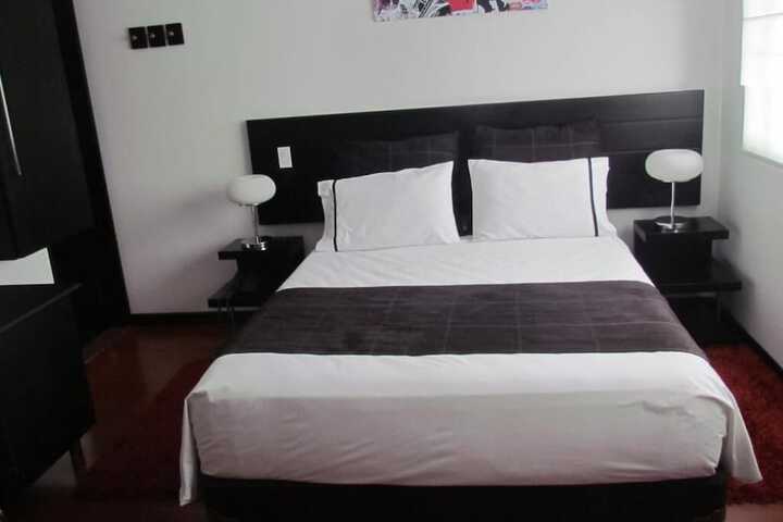 Room 2 of 35
