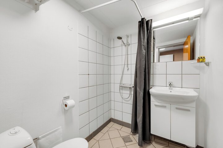 Clean Restrooms