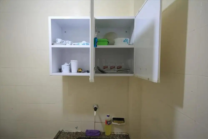 Room 18 of 18