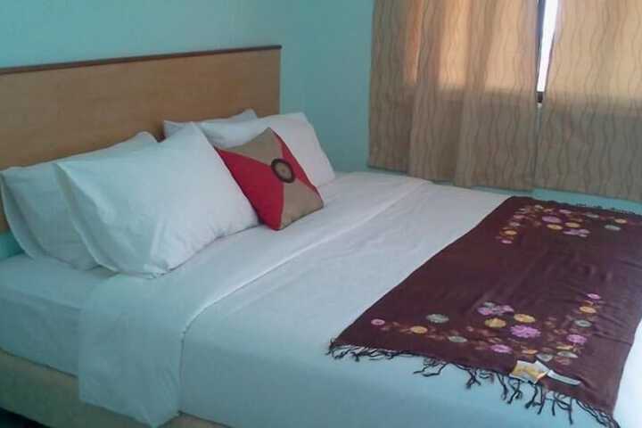 Room 5 of 23