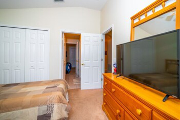 Room 31 of 35