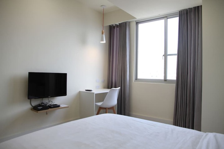 Room 6 of 46