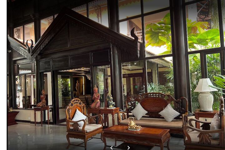 Hotel Interior 7 of 127