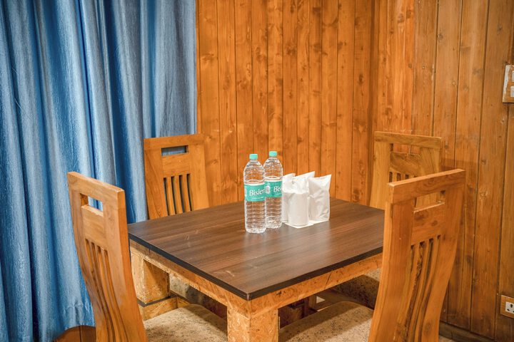 Room 44 of 72