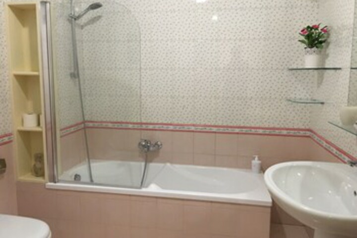 Room 3 of 47