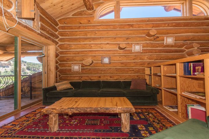 Room 45 of 91