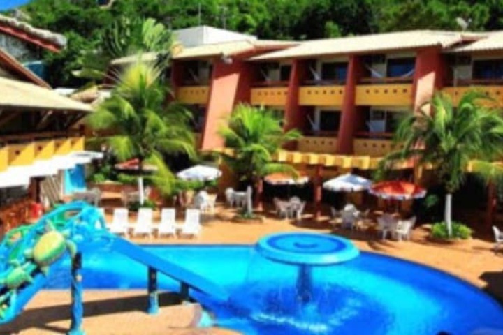 Hotel with Pool
