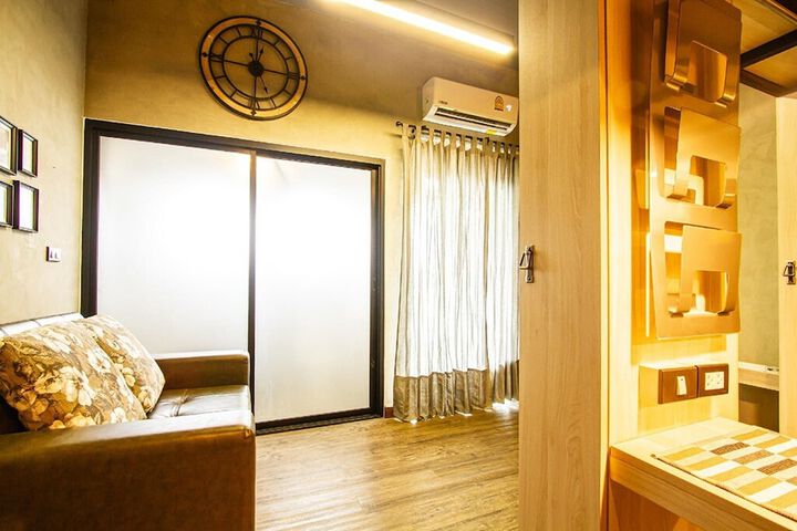 Room 18 of 51