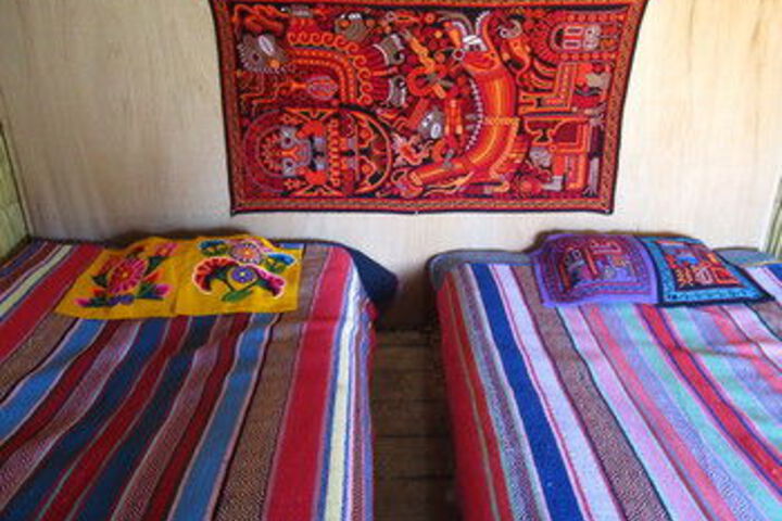 Room 4 of 12