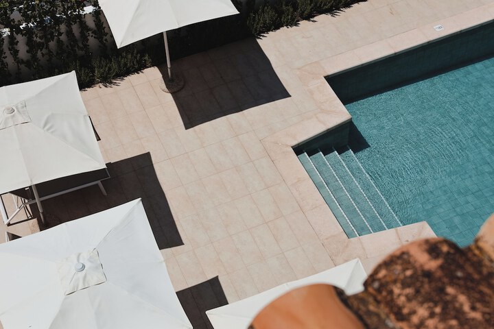 Pools & Facilities