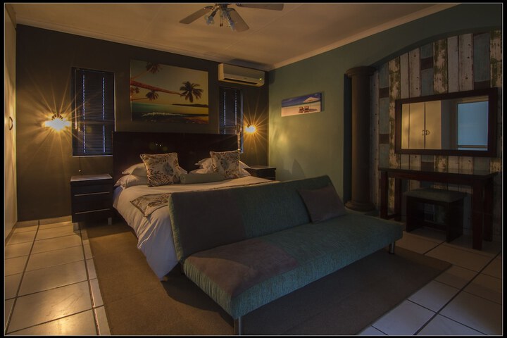 Room 11 of 162