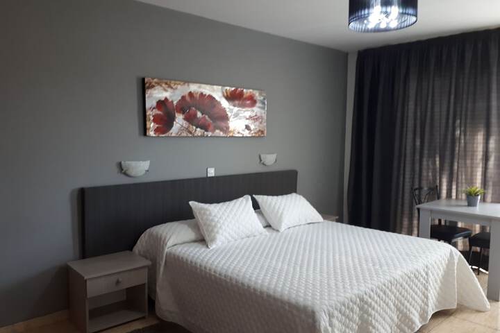 Room 6 of 61