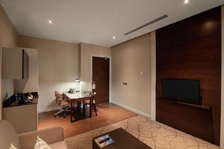 Private kitchenette