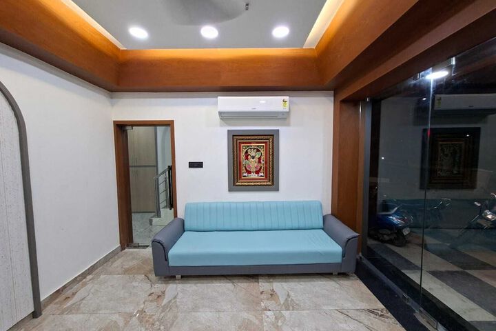 Hotel Interior 4 of 27