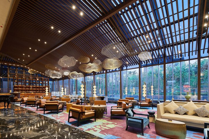 Hotel Interior 6 of 93
