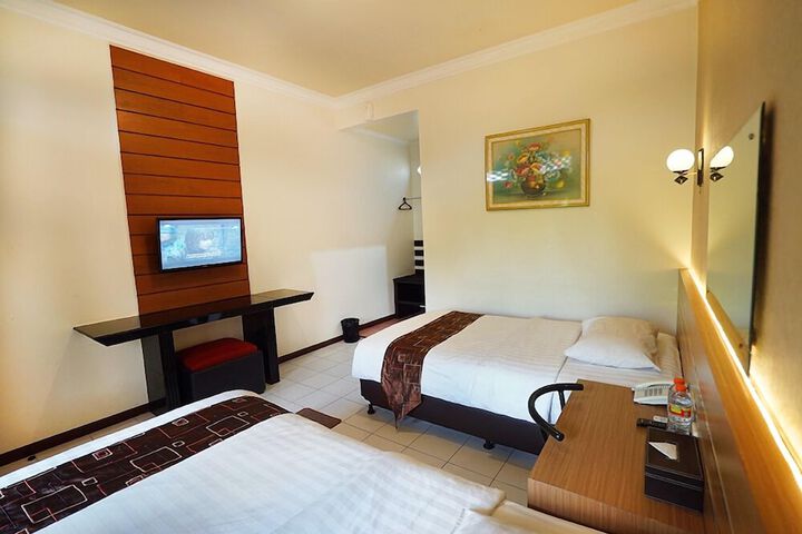 Room 15 of 26