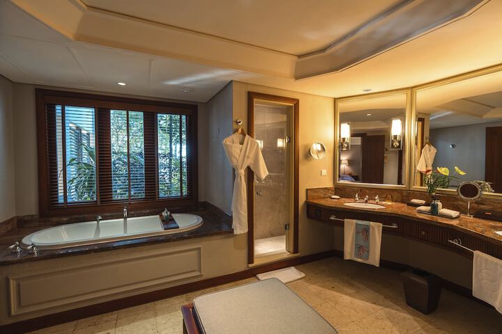 Room 59 of 239