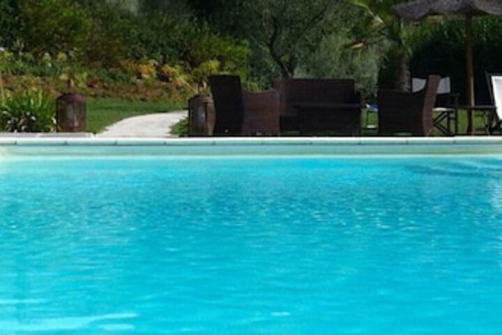 Hotel with Pool