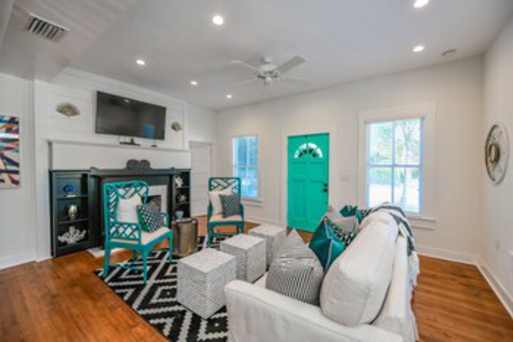 Room 4 of 25