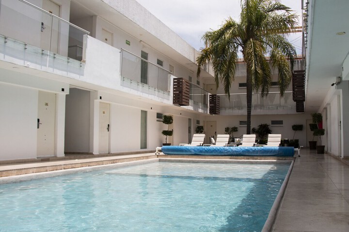 Pool 45 of 85