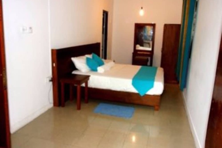 Room 8 of 45
