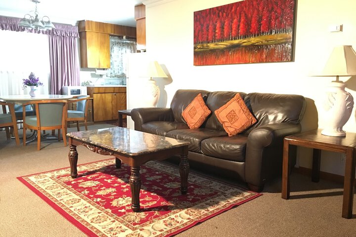 Room 26 of 46