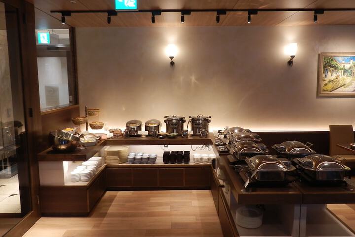 Breakfast area