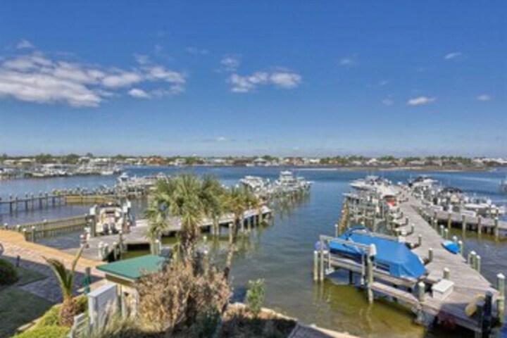 Property Grounds 31 of 69