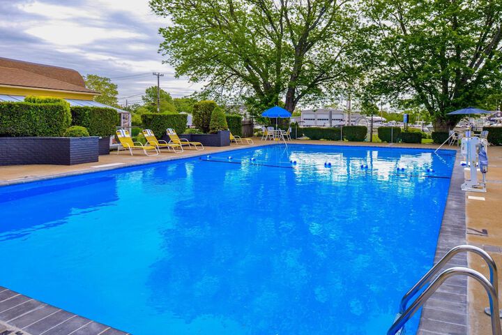 Pool 80 of 101