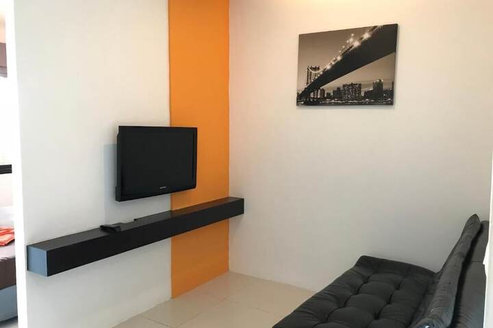 Room 19 of 37