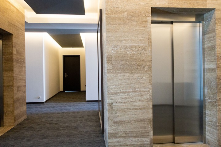 Ballroom/Hall 51 of 57