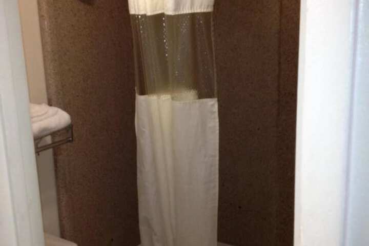Bathroom shower