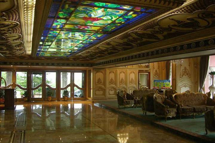 Hotel Interior 4 of 120