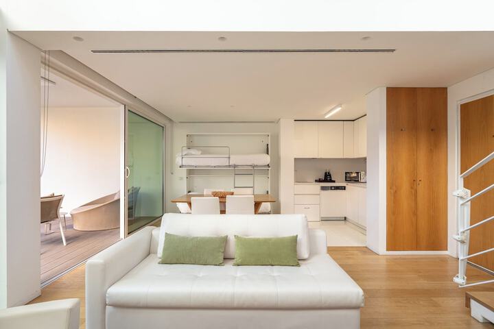 Room 75 of 220
