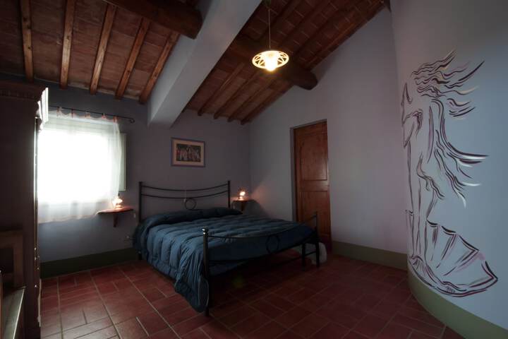 Room 4 of 56