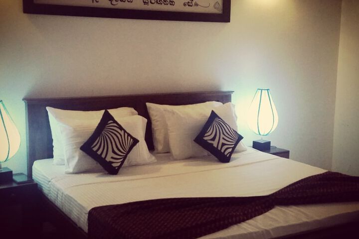 Room 14 of 50