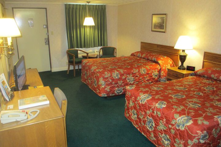 Room 7 of 26