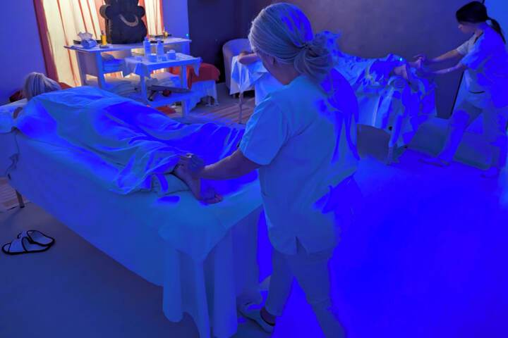 Massage in accommodation