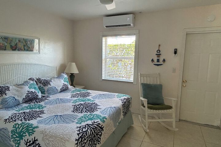 Room 12 of 141