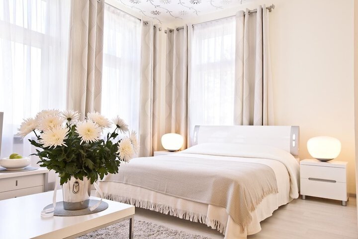 Room 22 of 53