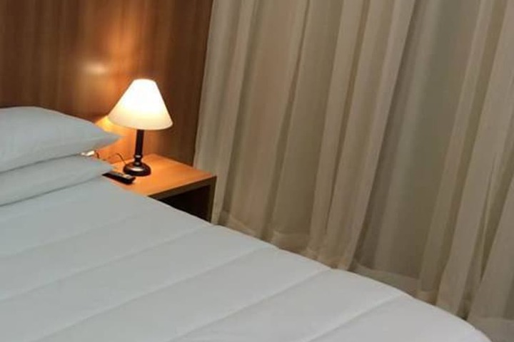 Room 14 of 52