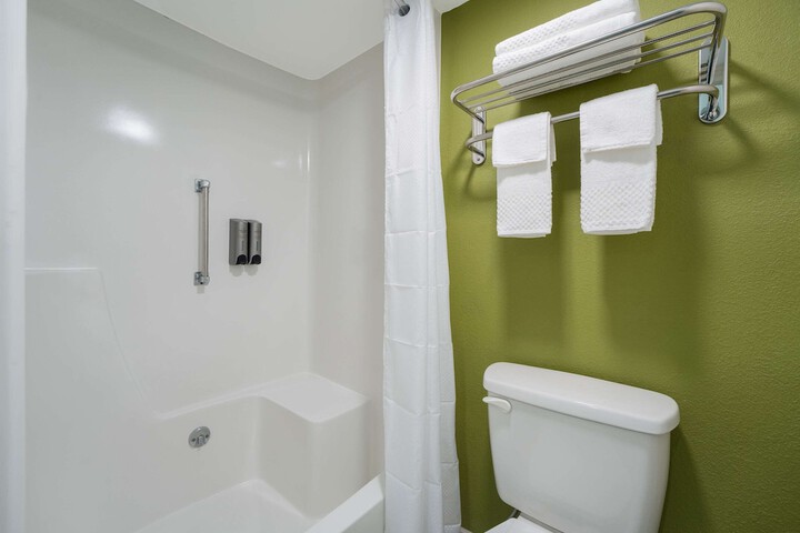 Room 17 of 23