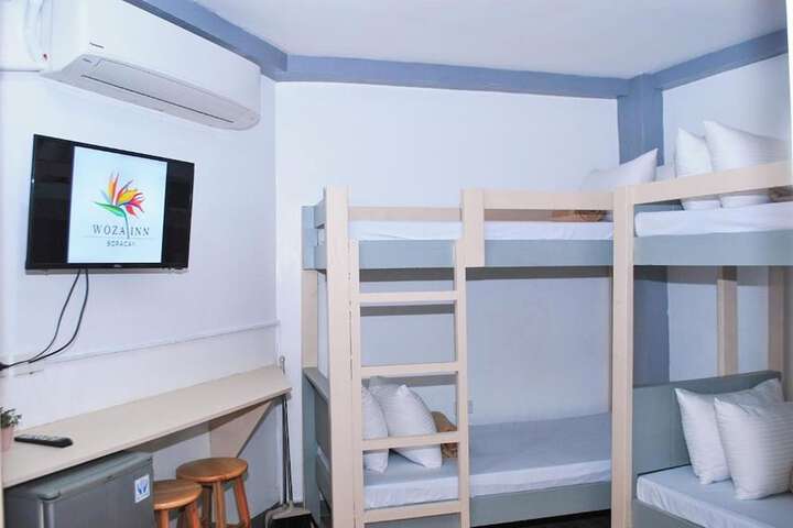 Room 14 of 30