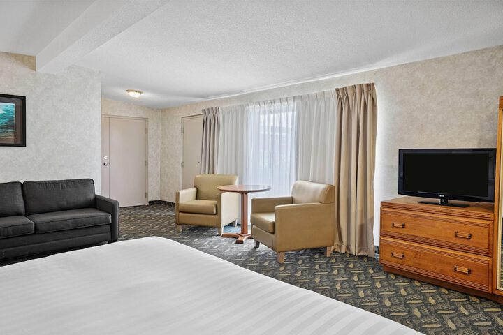 Room 59 of 108