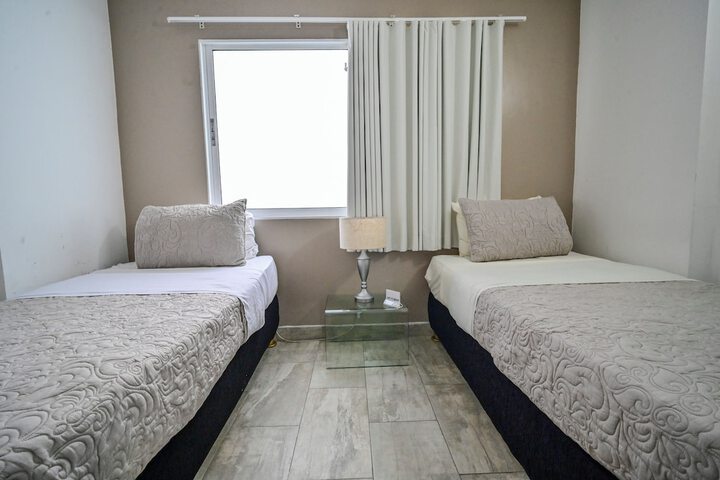 Room 21 of 44